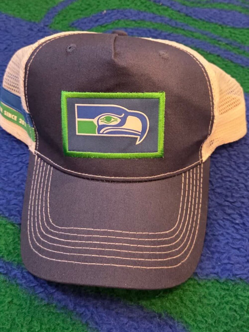 Seattle Seahawks Season Ticket Holder Trucker Hat Snapback Kingdome Patch NWT